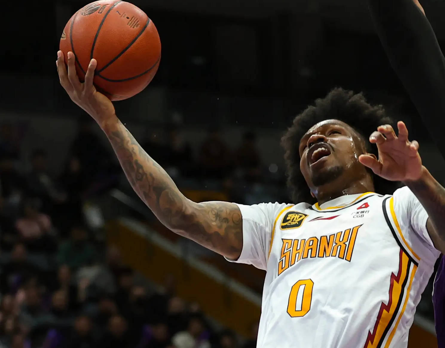 皇冠信用网登1,登2,登3出租_山西42分狂胜广东 古德温25+8+6吉伦沃特19分