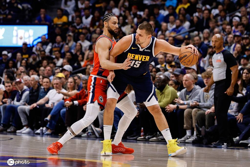 皇冠信用网需要押金吗_小卡高效39分约基奇空砍三双 快船险胜掘金总分1-1