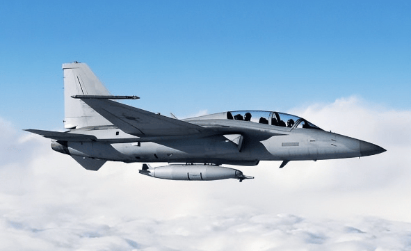 皇冠信用网开号_歼10CE飞行6000公里皇冠信用网开号,埃及却要采购100架韩国战机,背后是谁在搅局?