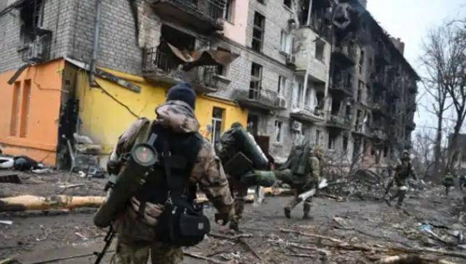 正版皇冠信用网开户_泽连斯基果然不简单!趁普京一愣神正版皇冠信用网开户,重新把战火烧回了俄本土