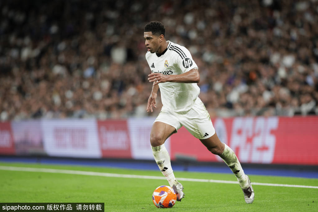 皇冠足球平台申请_皇马敲定胡伊森转会皇冠足球平台申请，接近签下卡雷拉斯