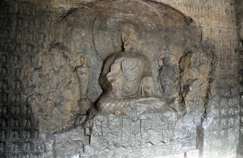 皇冠信用网平台出租_河南鹤壁一水库水位下降惊现千佛石窟皇冠信用网平台出租,石窟开凿于东魏内有1043尊石佛,水库管理方回应