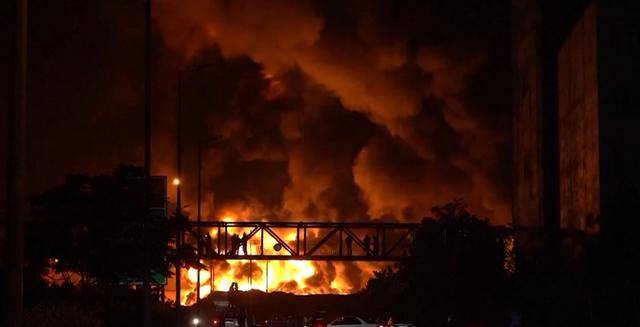 世界球会冠军杯_伊朗炸嗨了！11轮导弹雨砸下世界球会冠军杯，以军终于扛不住了，早早亮出底牌