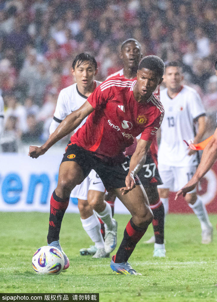 梅特兰野马v 内西区公牛_曼联1460万镑水货回归!阿莫里姆头疼了梅特兰野马v 内西区公牛,荷兰人拒绝买断条款