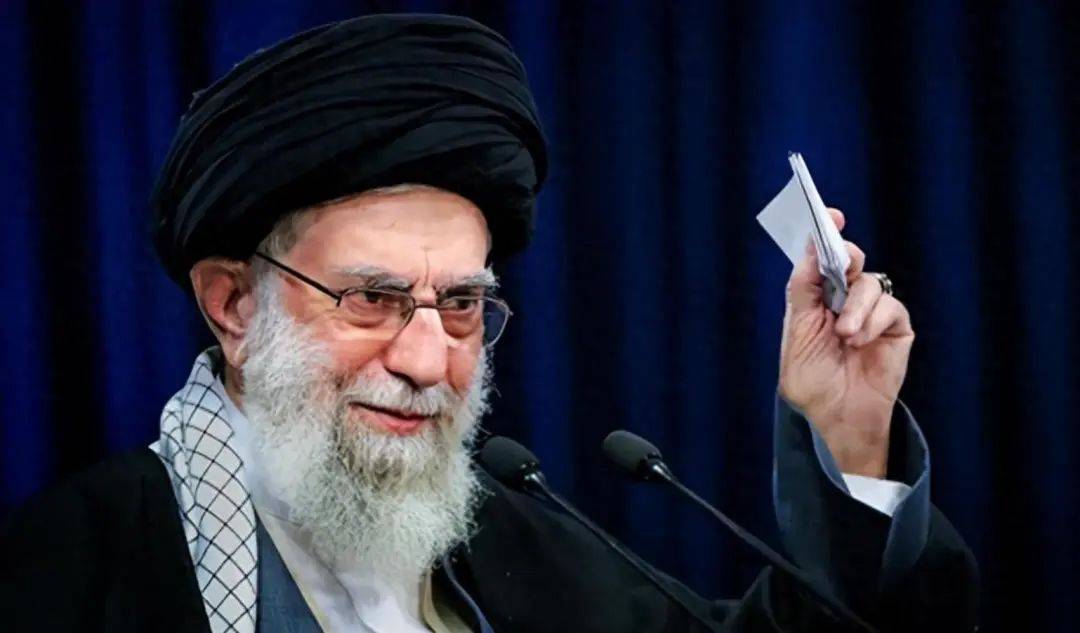 施拿钟基 v 马里汉姆_28:606施拿钟基 v 马里汉姆,哈梅内伊被要求罢免,亲美派开始冒险,内奸被处以绞刑