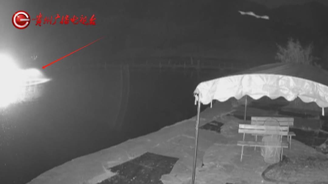 英超足球联赛
_贵阳一男子连人带车冲进鱼塘!塘主:鱼死了不少英超足球联赛
,车主:我当时正在……