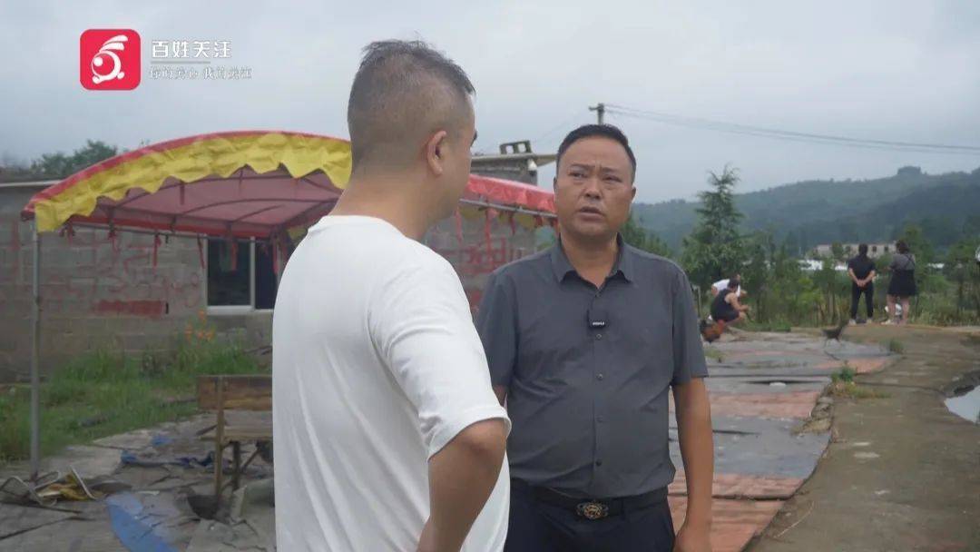 英超足球联赛
_贵阳一男子连人带车冲进鱼塘!塘主:鱼死了不少英超足球联赛
,车主:我当时正在……