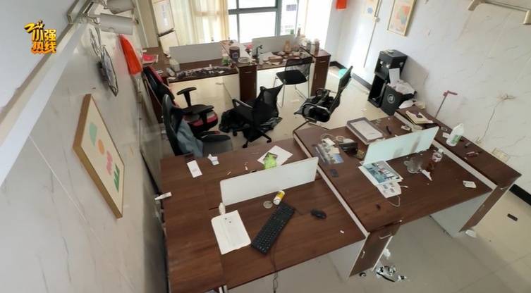 皇冠代理登1租用_气炸了！杭州房东被拉黑皇冠代理登1租用，收房时惊呆：地上密密麻麻全都是…