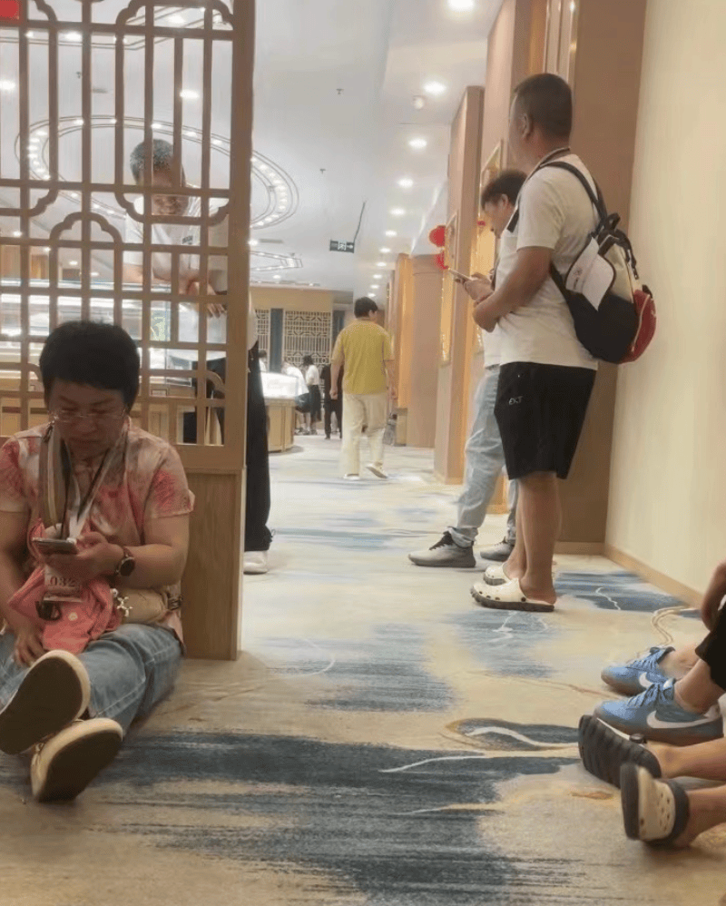 科罗纳vs拉多麦科_99元豪华游科罗纳vs拉多麦科，被骗到内裤不剩