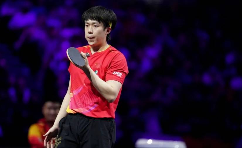 怎么弄皇冠信用_张本智和夺冠怎么弄皇冠信用,4比2胜王楚钦,赛后脱衣庆祝与王皓握手;此前称王皓握手“太敷衍”