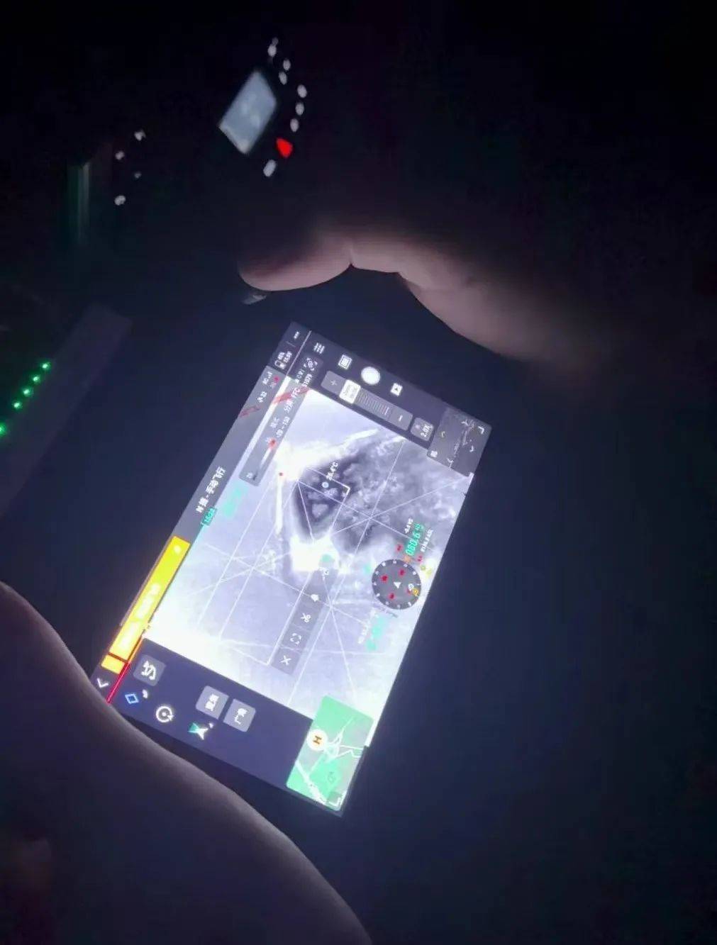 皇冠信用网登2代理_七旬老人在玉米地走失皇冠信用网登2代理，四枚信号弹照亮归途