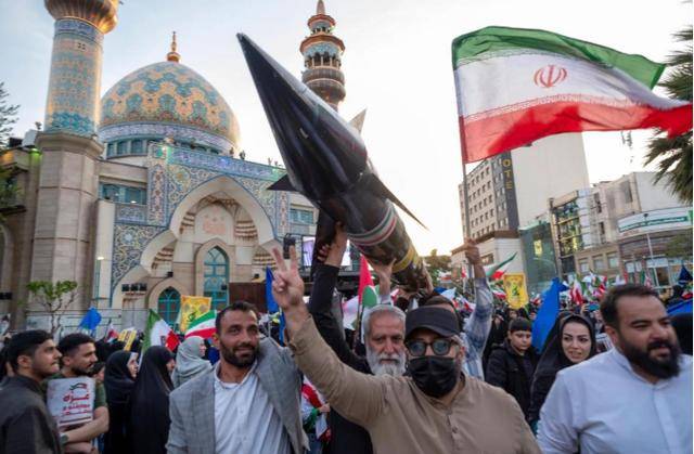 沙勒罗瓦vs邓打_伊朗高层控诉俄罗斯：背后捅刀不配当盟友沙勒罗瓦vs邓打！中国才是更可靠伙伴？