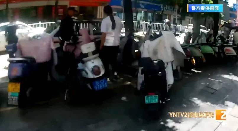 安山小绿人vs华城_不是段子!爸爸带娃玩自己睡着了!一觉醒来安山小绿人vs华城,孩子呢?