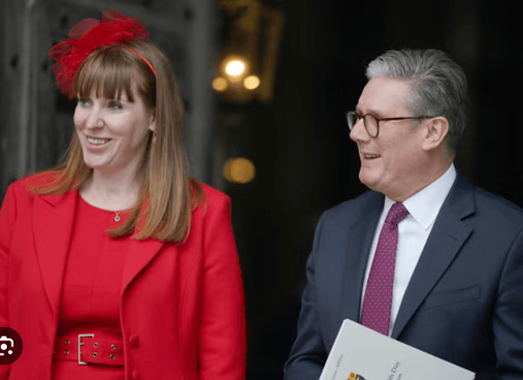 皇冠會員申請_金正恩女儿首登国际舞台皇冠會員申請,引爆接班传闻!英国首相被架空,工党内斗成全武行…