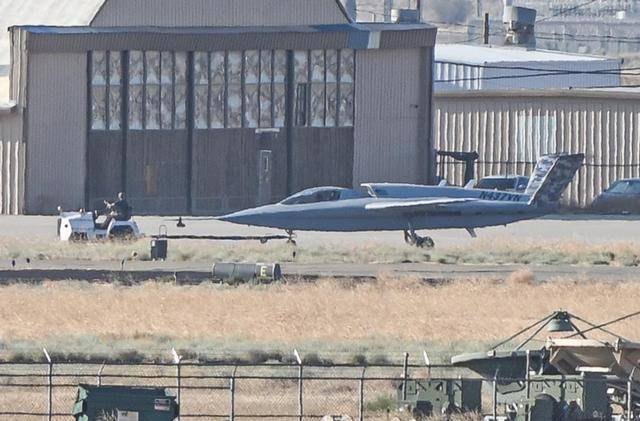 皇冠皇冠足球平台_一个座舱的差距：中国无人机已可独立空战皇冠皇冠足球平台，美国把无人机改战斗机