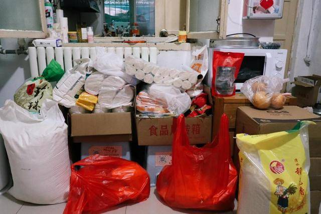 买球的正规网站_郑刚和买球的正规网站他的异乡求医者爱心屋:把苦过的“甜”给更多人