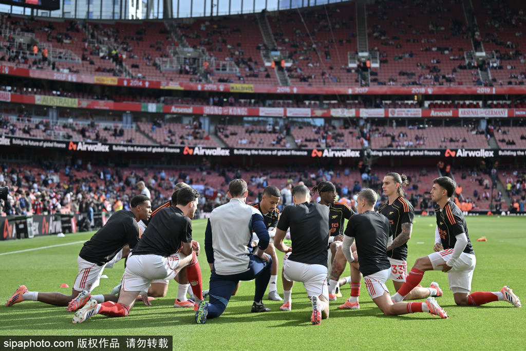 皇冠信用网平台出租_萨卡归来喜忧参半皇冠信用网平台出租,马杜克意外重伤影响阿森纳前景