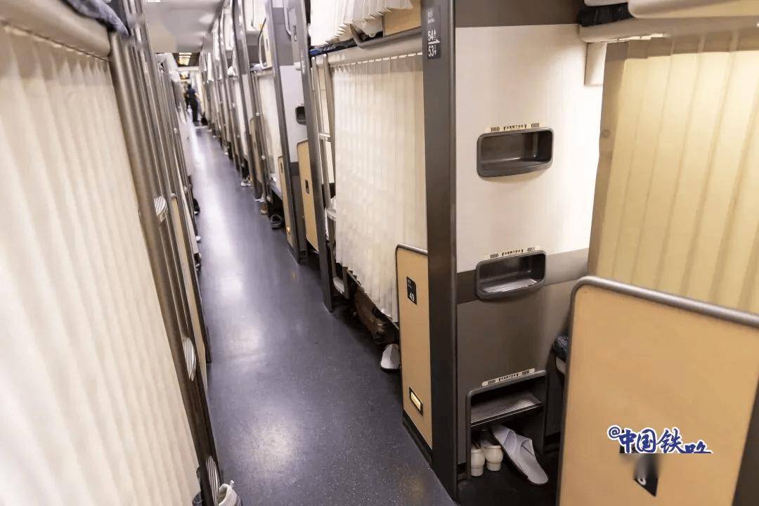 图库姆斯vs 超新星_这趟北京西往返深圳北的列车全是单间图库姆斯vs 超新星，国庆中秋假期加开！