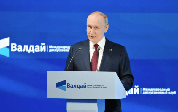 怎么注册皇冠信用代理_普京:少数几个大国替全世界决定生活方式的时代怎么注册皇冠信用代理,已一去不复返