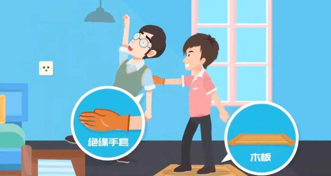 皇冠信用網网址_妻子抄起20斤油桶砸老公皇冠信用網网址,“晚10秒,后果不堪设想……”