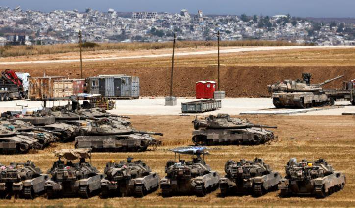 皇冠登一登二登三区别_哈马斯最后一刻签字投降皇冠登一登二登三区别,加沙民众涌上街头庆祝,以色列真会信守承诺?