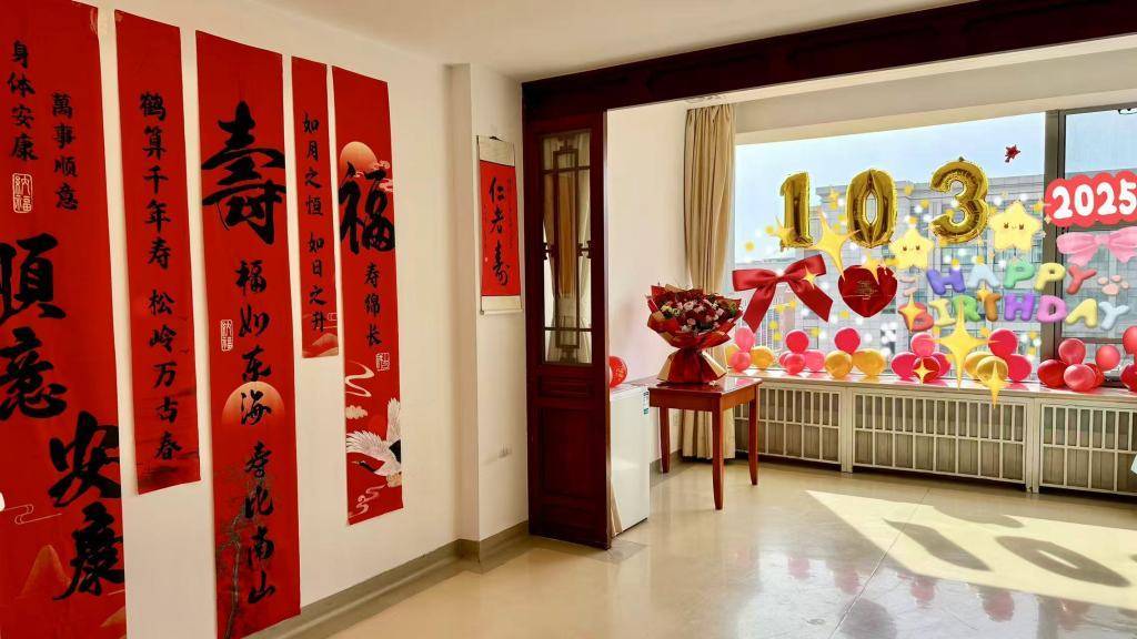 信用网皇冠申请注册
_独家|友人追忆杨振宁:信用网皇冠申请注册
他没能二度获诺奖是一个遗憾