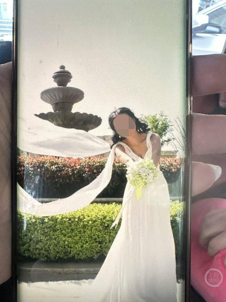 皇冠信用网登2代理
_陕西咸阳一男子打晕妻子误以为已死皇冠信用网登2代理
,将人扔下土崖致其死亡被公诉