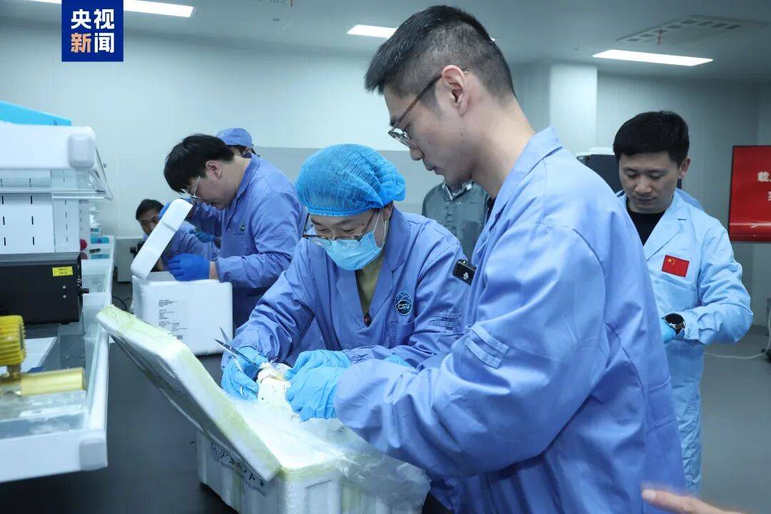 皇冠信用网会员
_带回近100斤太空特产皇冠信用网会员
！已交付科学家