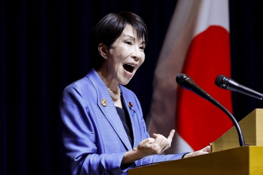 皇家马德里足球
_日方高层恳求访华皇家马德里足球
，中方大使下死命令，高市早苗认错是唯一入场券！