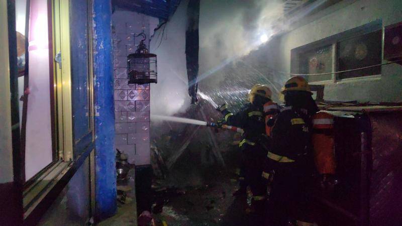 皇冠信用網网址
_北京一老人家中电视机突起火 消防：插头长期不拔有风险