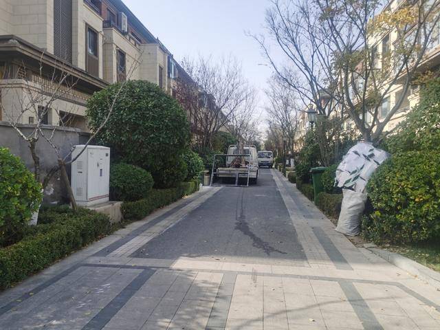 C罗确认2026世界杯后退役
_自家别墅门口咋不能停车了？青岛一小区实施管理新规C罗确认2026世界杯后退役
，物业称消防通道严禁占用