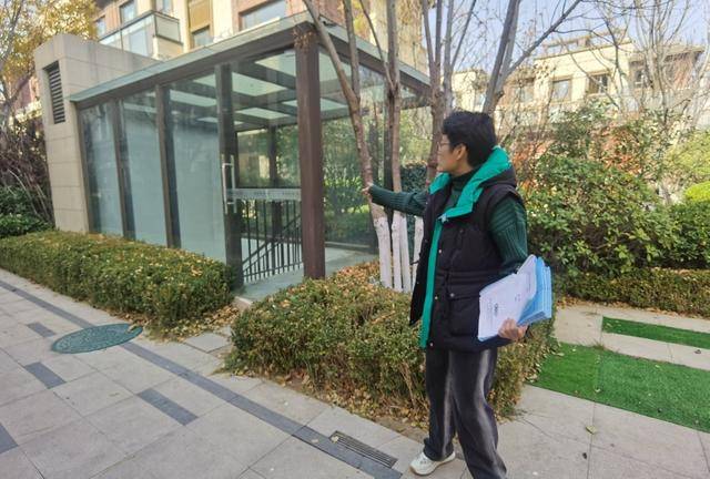 C罗确认2026世界杯后退役
_自家别墅门口咋不能停车了？青岛一小区实施管理新规C罗确认2026世界杯后退役
，物业称消防通道严禁占用