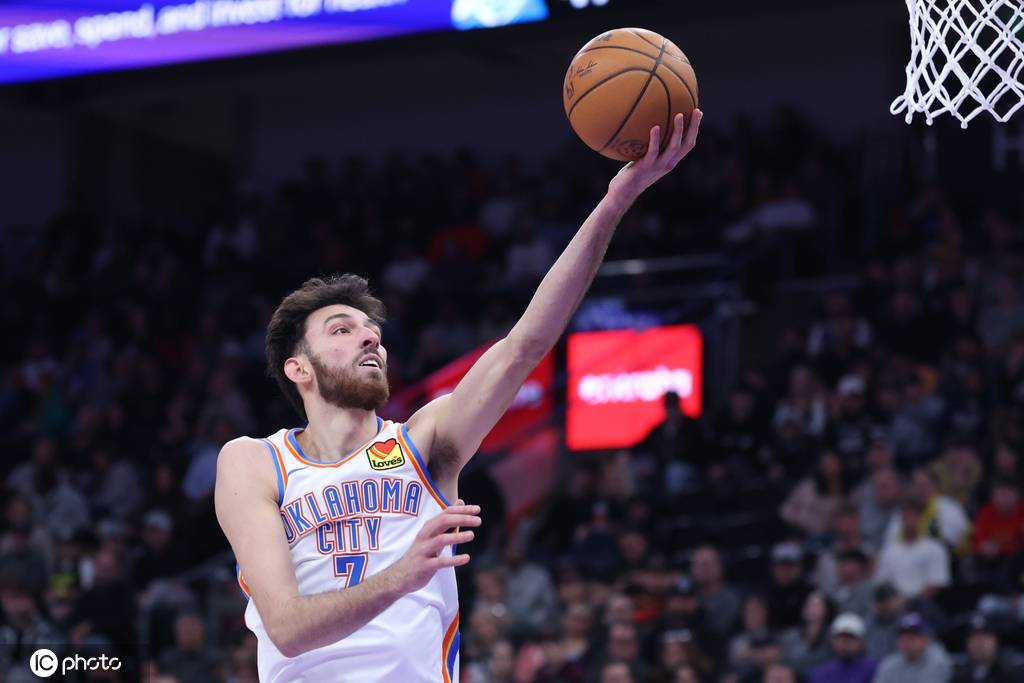 皇冠足球管理平台出租_NBA杯八强战前瞻：雷霆湖人势头凶猛 文班是否冒险复出皇冠足球管理平台出租？