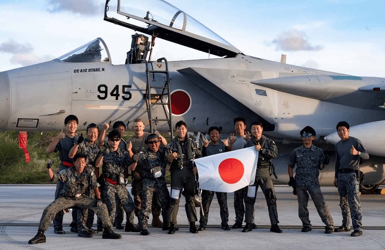 皇冠信用网代理
_中日战场已经敲定?日本怒砸9万亿最后一搏皇冠信用网代理
,中方一纸禁令,高市再陷绝境