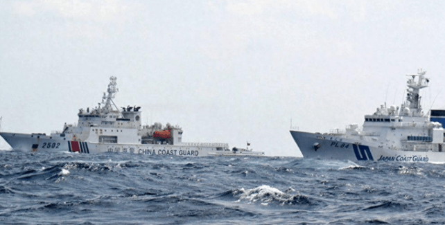 正版皇冠信用网开户_5架无人机围岛正版皇冠信用网开户,赌中方不敢击落?反制手段就位,高世早苗知道怕了