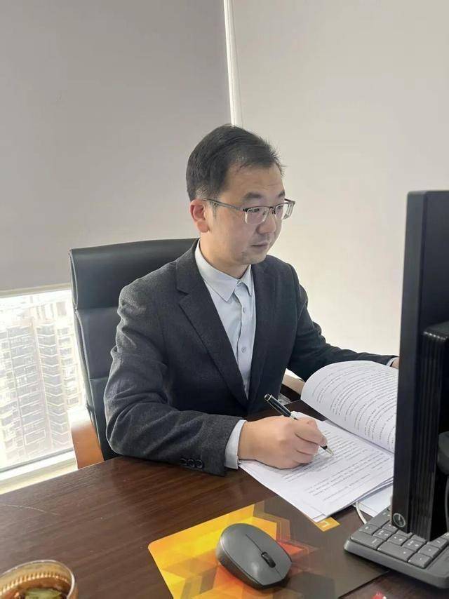 皇冠hga039
_20分钟直达武汉皇冠hga039
!坐动车上下班是种什么体验……