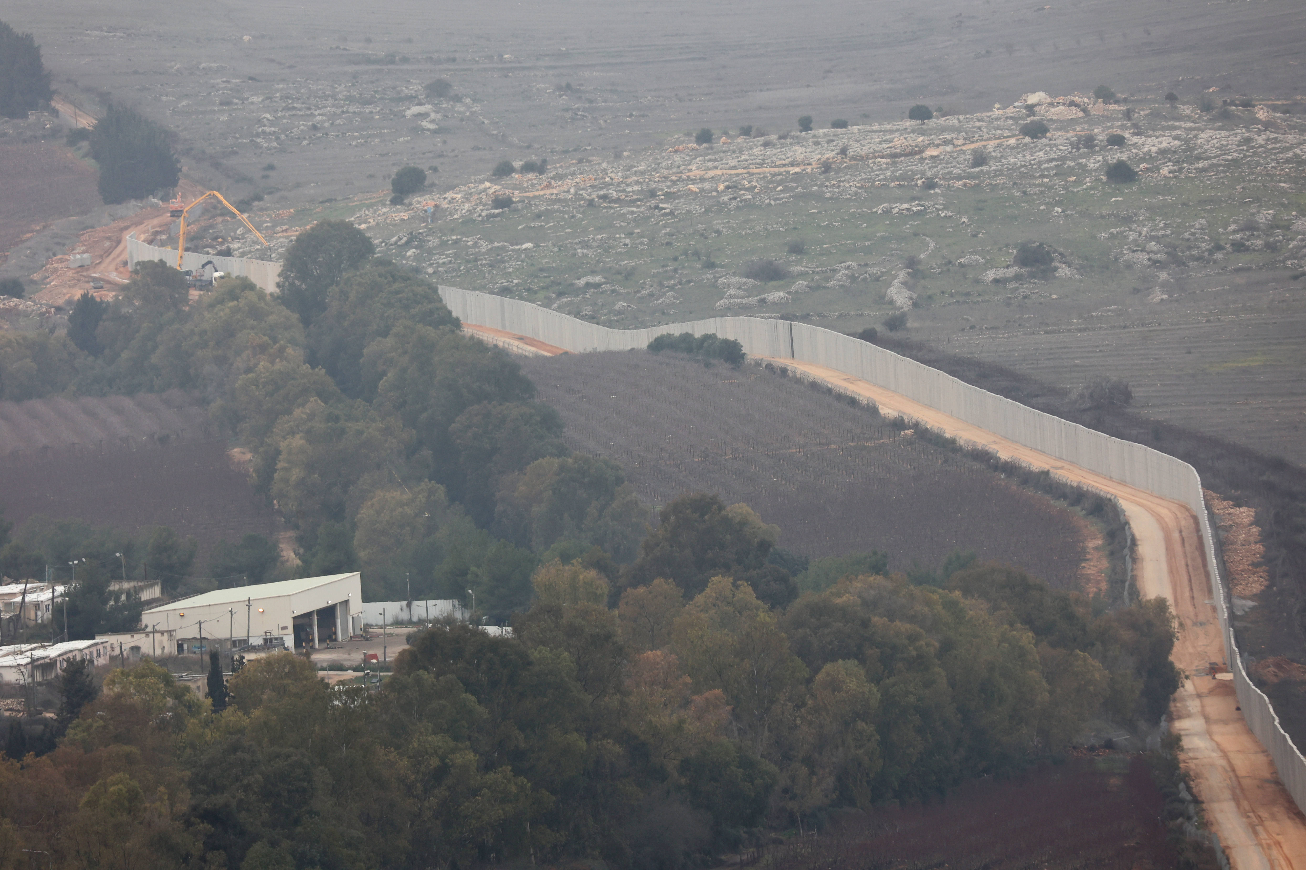 皇冠网址_以色列在以黎边境地区修建隔离墙
