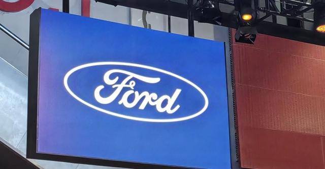 皇冠信用网怎么注册_巨亏82亿美元皇冠信用网怎么注册，全球销量被比亚迪超越，福特2025年到底经历了什么？