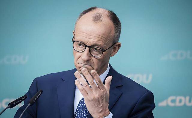 皇冠信用网登3代理注册_默茨专机抵京皇冠信用网登3代理注册，第一道难关出现！宝马CEO通知政府，中方有言在先