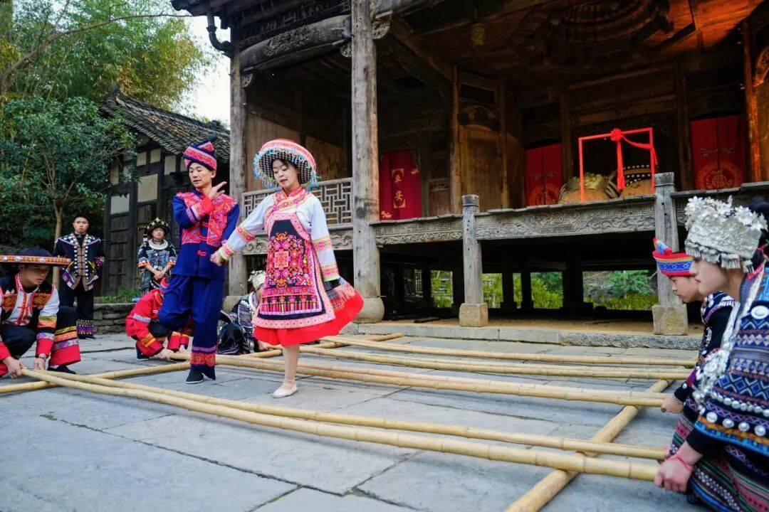 皇冠信用网开户
_12306上站名多了空格?恭喜你发现“彩蛋”皇冠信用网开户
!