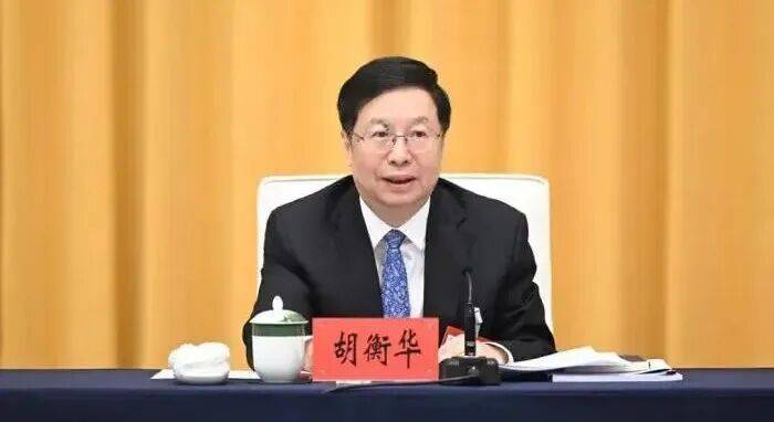 皇冠信用网会员_重庆市长胡衡华:最近状态不好皇冠信用网会员!