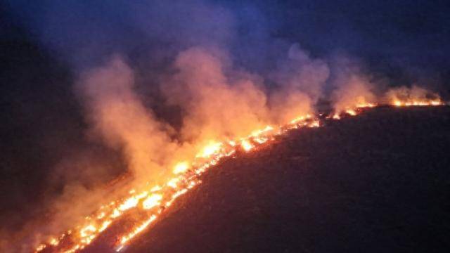 皇冠信用网在线开户_蒙古国草原火蔓延至我边境皇冠信用网在线开户,正全力堵截